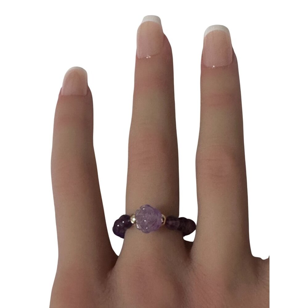 Amethyst Flower Gemstone Beads Stretch Ring with 14K Gold Bead - Picture 2 of 3